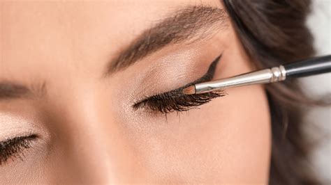 23. Amp up your everyday makeup with Hald magic eyeliner